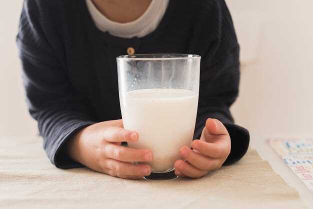 How to take doxycycline with milk