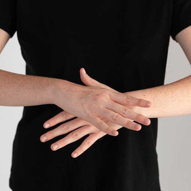 Rash on hands from doxycycline