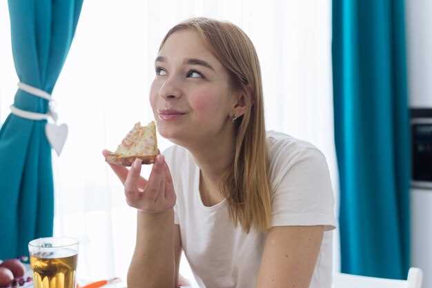 Should you eat food with doxycycline